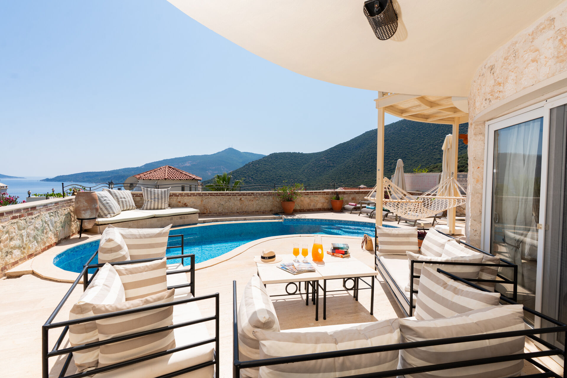 Villa Haziran Havuz 1