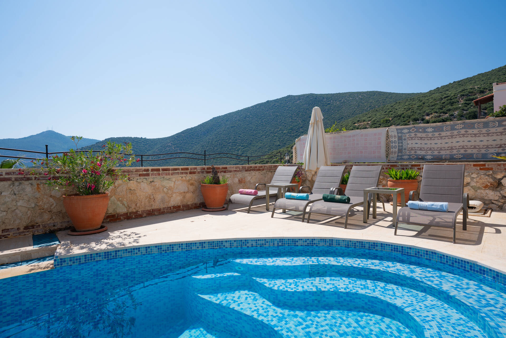Villa Haziran Havuz 7